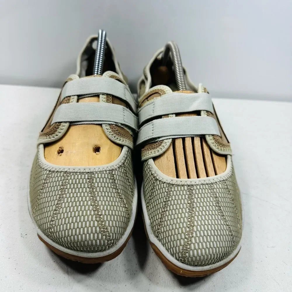 Merrell Lorelei MJ Deep Tan Hook & Loop Slip-On Women's Comfort Shoes Size 10 US